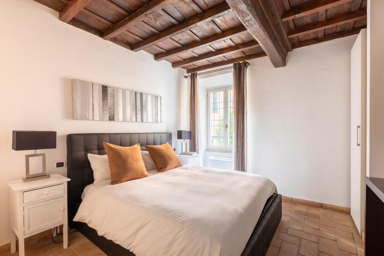 Deza Cozy Place In Monti Roma Exterior foto